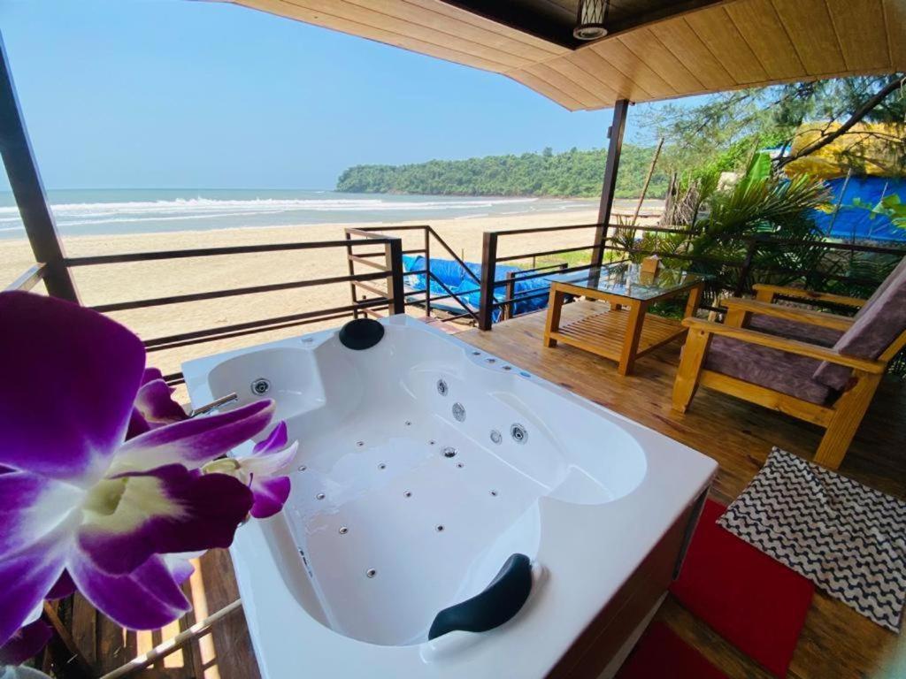 Agonda Serenity Beach Villa Экстерьер фото